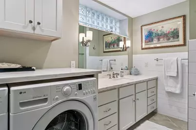 1773 Scheffer Avenue, Saint Paul, MN 55116 - Photo 24