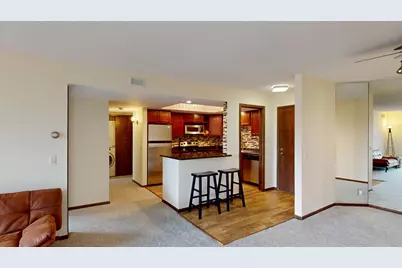 4710 58th Avenue N #301, Crystal, MN 55429 - Photo 6