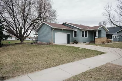 316 S Galbraith Street, Blue Earth, MN 56013 - Photo 48