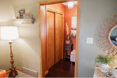 316 S Galbraith Street, Blue Earth, MN 56013 - Photo 4