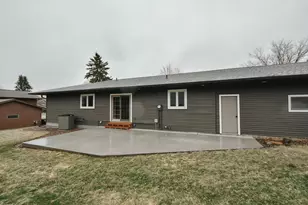 905 Larson Dr, Zumbrota, MN 55992 - Photo 34