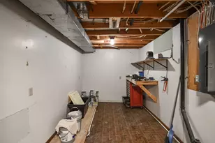 905 Larson Dr, Zumbrota, MN 55992 - Photo 32