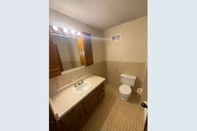 905 Larson Drive, Zumbrota, MN 55992 - Photo 18