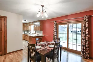 905 Larson Dr, Zumbrota, MN 55992 - Photo 8