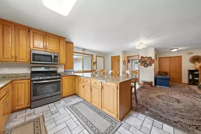 2710 91st Avenue NE, Blaine, MN 55449 - Photo 10