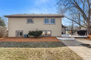 11009 Rhode Island Cir N, Champlin, MN 55316 - Photo 32