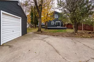 5131 S 36th Ave S, Minneapolis, MN 55417 - Photo 30