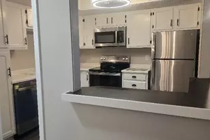 4710 58th Ave N, Crystal, MN 55429 - Photo 2