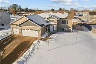 704 Fir St SW, Isanti, MN 55040 - Photo 10