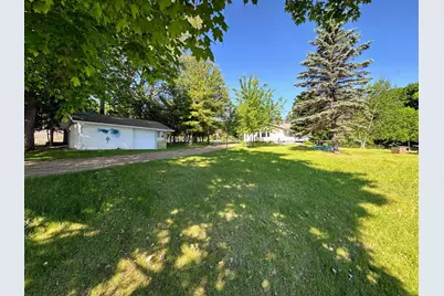 38834 Railroad Drive, Richville, MN 56576 - Photo 16
