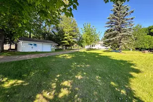 38834 Railroad Dr, Richville, MN 56576 - Photo 16