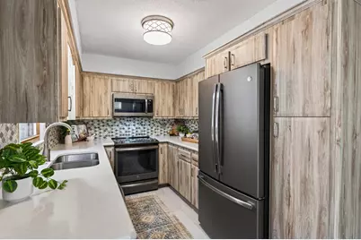 3210 W 110th Street, Bloomington, MN 55431 - Photo 12