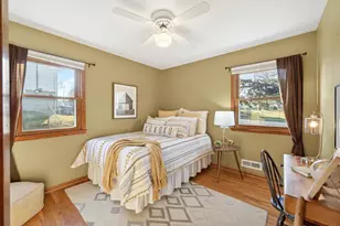 3210 W 110th St, Bloomington, MN 55431 - Photo 22