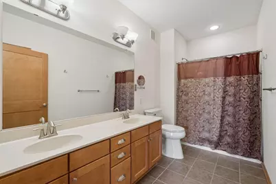 1244 County Road D E #205, Maplewood, MN 55109 - Photo 16