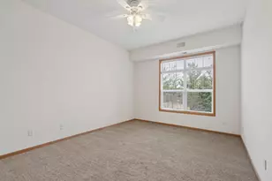 1244 County Rd D E, Maplewood, MN 55109 - Photo 10