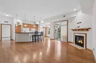 1244 County Rd D E, Maplewood, MN 55109 - Photo 2