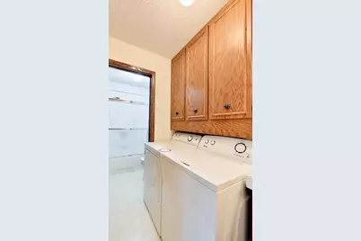 1516 19 1/2 Street S #6, Moorhead, MN 56560 - Photo 10