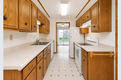 1516 19 1/2 Street S #6, Moorhead, MN 56560 - Photo 6