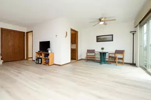 1516 19 1/2 Street S, Moorhead, MN 56560 - Photo 2