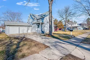 1452 5th Ave, Windom, MN 56101 - Photo 4