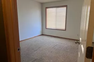 1328 Raintree Ln, Waconia, MN 55387 - Photo 18