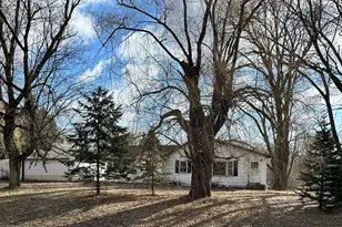 13829 Isleton Ave N, Hugo, MN 55038 - Photo 2