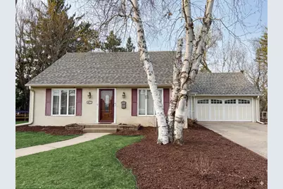 477 Idaho Avenue E, Saint Paul, MN 55130 - Photo 1