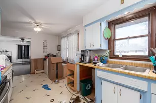 471 Skyview Ave, Lafayette, MN 56054 - Photo 6