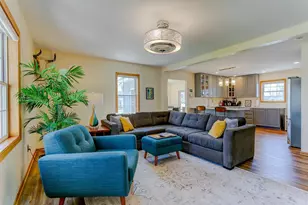 373 Locust St S, Prescott, WI 54021 - Photo 6