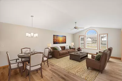 74 Stratford Way, Hudson, WI 54016 - Photo 4