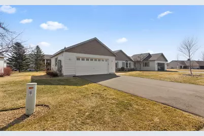 74 Stratford Way, Hudson, WI 54016 - Photo 2