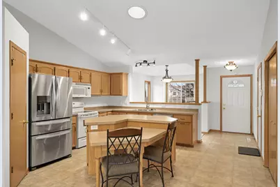 21153 Pasofino Circle N, Forest Lake, MN 55025 - Photo 2