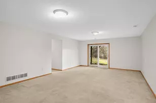 21153 Paso Fino Cir N, Forest Lake, MN 55025 - Photo 16
