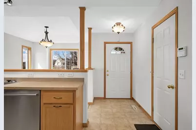 21153 Pasofino Circle N, Forest Lake, MN 55025 - Photo 4