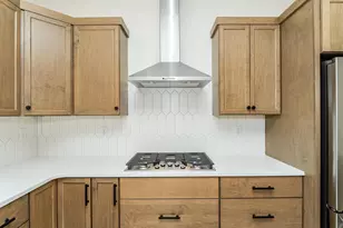 3435 Stonehedge Dr NE, Rochester, MN 55906 - Photo 12