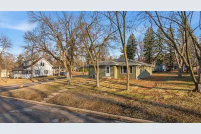 228 8th Avenue N, Sauk Rapids, MN 56379 - Photo 32