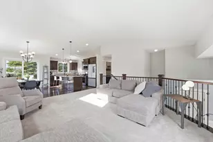 932 Forest Edge Dr, Jordan, MN 55352 - Photo 8