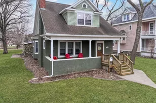 361 Emory St, Tracy, MN 56175 - Photo 2