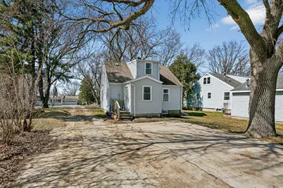 1373 Jefferson Street SE, Hutchinson, MN 55350 - Photo 24