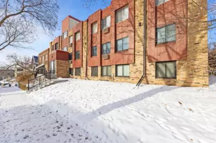 520 Ridgewood Ave, Minneapolis, MN 55403 - Photo 24