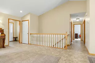 1221 Patricia Ct, Marshall, MN 56258 - Photo 12