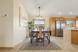 1221 Patricia Ct, Marshall, MN 56258 - Photo 10