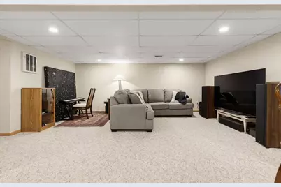 1221 Patricia Court, Marshall, MN 56258 - Photo 44