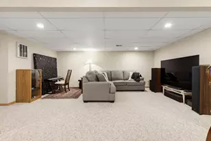 1221 Patricia Ct, Marshall, MN 56258 - Photo 44