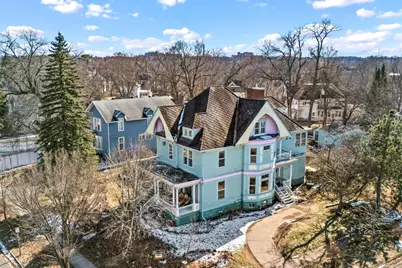 930 3rd Avenue, Eau Claire, WI 54703 - Photo 2