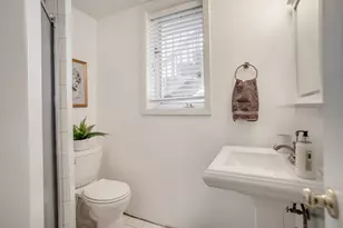 2221 Quebec Dr, Saint Louis Park, MN 55426 - Photo 34