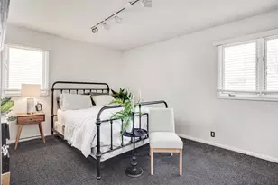 2221 Quebec Dr, Saint Louis Park, MN 55426 - Photo 14