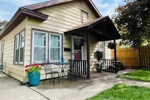 526 Summit St NE, Columbia Heights, MN 55421 - Photo 4