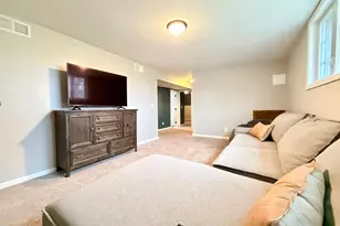 1511 Eckerson Dr, Worthington, MN 56187 - Photo 34