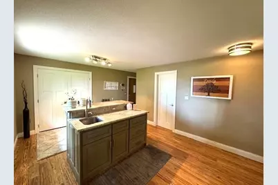 208 E Mason Avenue, Verndale, MN 56481 - Photo 4